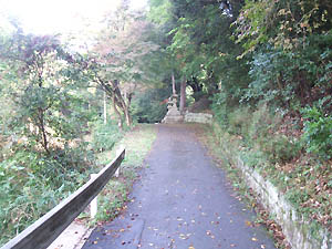 上宮神社参道