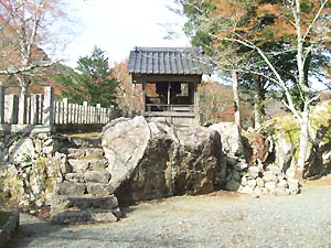 谷霊神社本殿