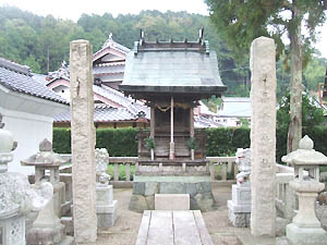 里宮高倉神社本殿