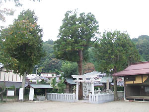 里宮高倉神社全景