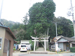 大谷神社全景