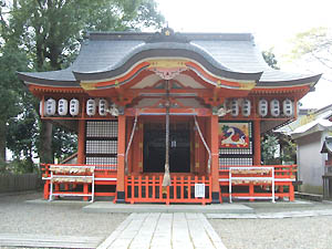 御霊神社本殿