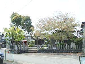 神明神社全景