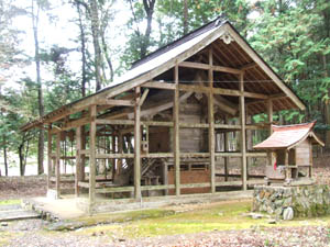 日吉神社本殿