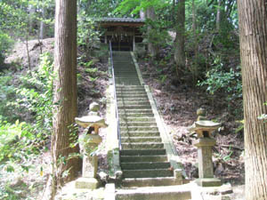 西山神社全景