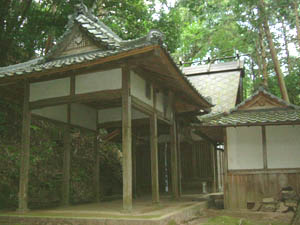 八幡神社本殿