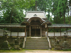 走田神社本殿