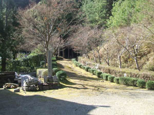 秀成稲荷神社参道