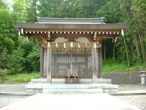 八幡神社本殿