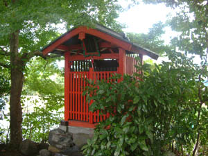 峯壽葉稲荷神社本殿