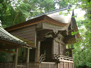 小幡神社本殿