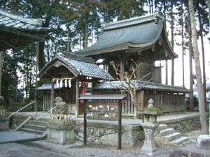 篠村八幡宮本殿