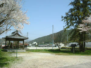 御旅所神社全景