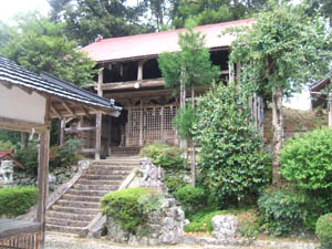 白山神社本殿