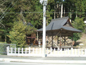 八幡宮全景