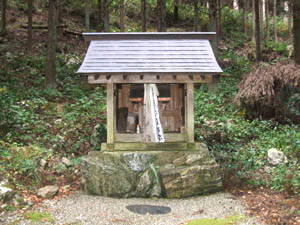 稲森神社本殿