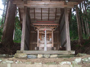 稲荷神社本殿