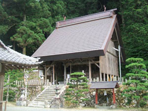 二ノ宮神社本殿