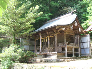 熊野神社本殿