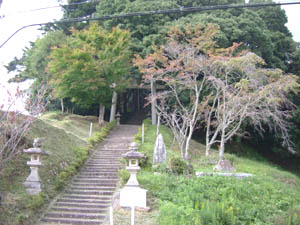 樫船神社参道口