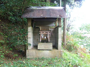 稲荷神社本殿