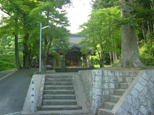 春日神社全景