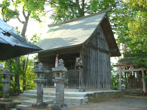 三輪神社本殿