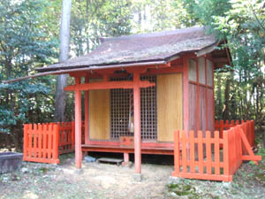 日龍稲荷神社本殿