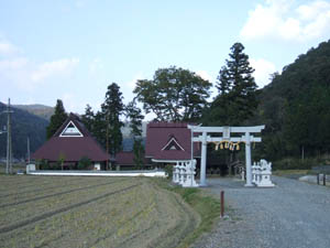 葛城神社全景