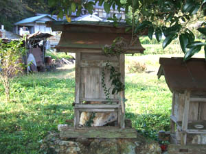 八幡神社本殿