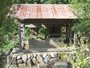 山神社本殿