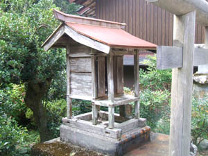 道録神社本殿