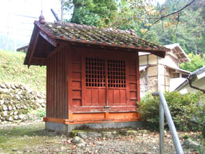 稲荷神社本殿