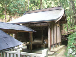 熊野神社本殿