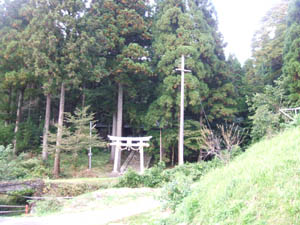 山神神社全景