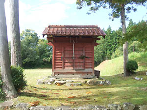 稲荷神社本殿