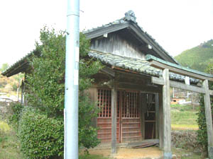 稲荷神社全景