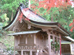 八幡神社本殿