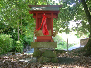 稲荷神社本殿